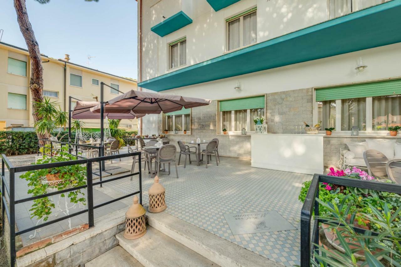 Hotel Massimo Marina di Cecina Exterior foto