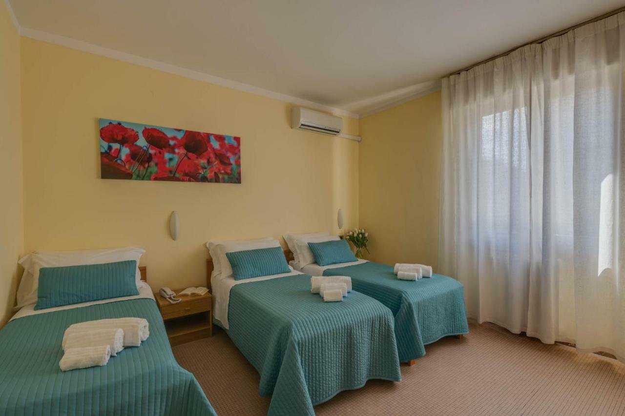 Hotel Massimo Marina di Cecina Exterior foto